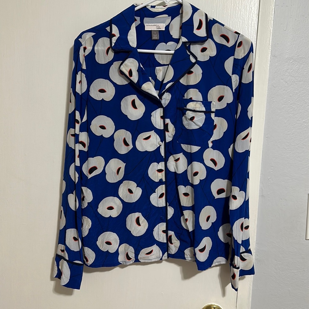 Olivia Palermo Chelsea28 silk top